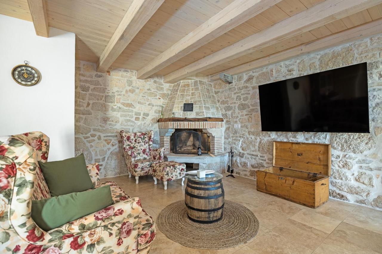 Вилла Stone House Dijana Istria Sveti Lovrec Святой Ловреч Пазенатички Экстерьер фото