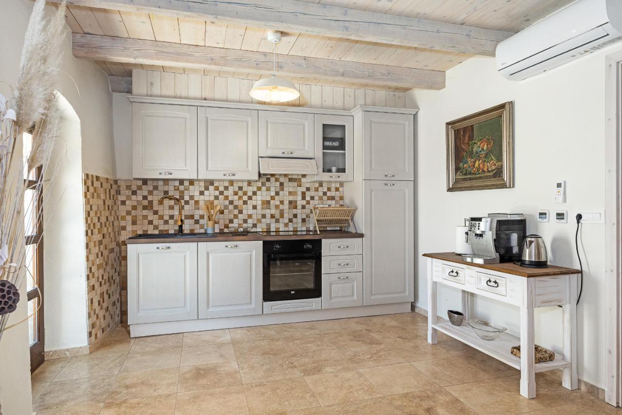 Вилла Stone House Dijana Istria Sveti Lovrec Святой Ловреч Пазенатички Экстерьер фото