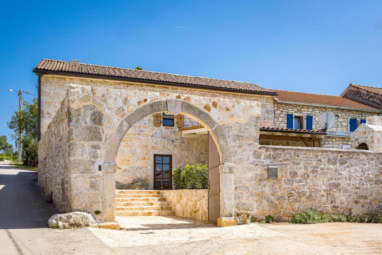 Вилла Stone House Dijana Istria Sveti Lovrec Святой Ловреч Пазенатички Экстерьер фото
