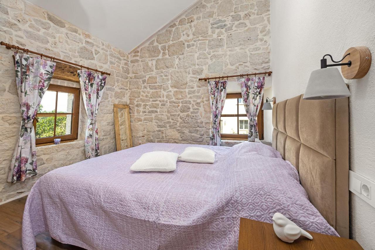 Вилла Stone House Dijana Istria Sveti Lovrec Святой Ловреч Пазенатички Экстерьер фото