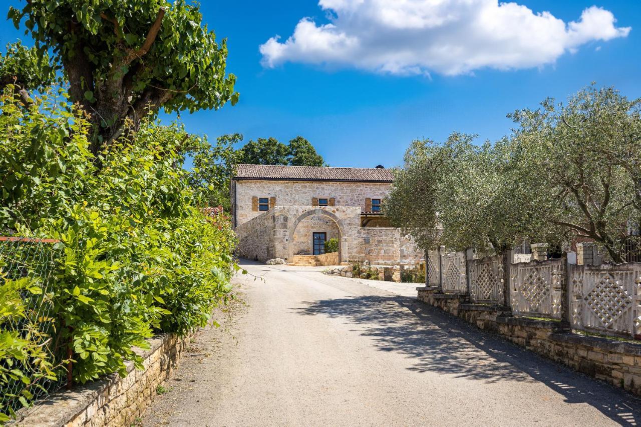 Вилла Stone House Dijana Istria Sveti Lovrec Святой Ловреч Пазенатички Экстерьер фото